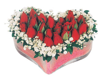  Bilecik çiçekçi çiçekçi telefonları  mika kalpte kirmizi güller 9 