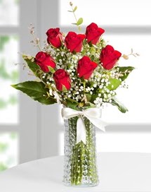 Cam vazoda 7 adet kırmızı gül  Bilecik çiçekçi çiçek , çiçekçi , çiçekçilik 