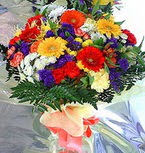  Bilecik çiçekçi hediye çiçek yolla  karma büyük ve gösterisli mevsim demeti