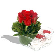 Mika kalp içerisinde 9 adet kirmizi gül  Bilecik çiçekçi çiçek servisi , çiçekçi adresleri 