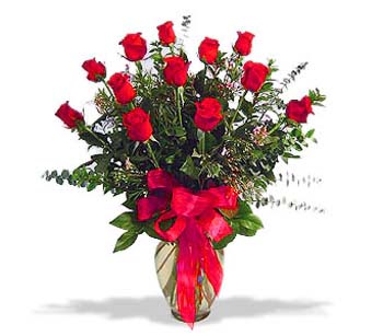 çiçek siparisi 11 adet kirmizi gül cam vazo  Bilecik çiçekçi online çiçek gönderme sipariş 