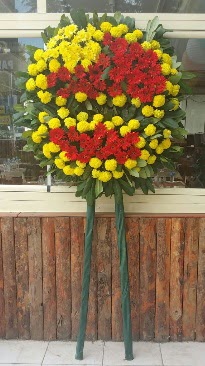 Cenaze çelengi çiçek modeli  Bilecik çiçekçi çiçek mağazası , çiçekçi adresleri 