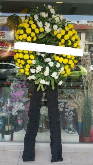 Cenaze çiçek modeli cenaze çiçeği  Bilecik çiçekçi çiçekçi telefonları 
