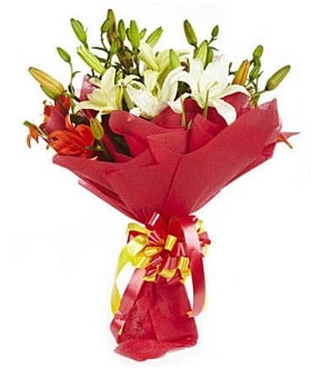5 dal kazanlanka lilyum buketi  Bilecik çiçekçi çiçek gönderme sitemiz güvenlidir 